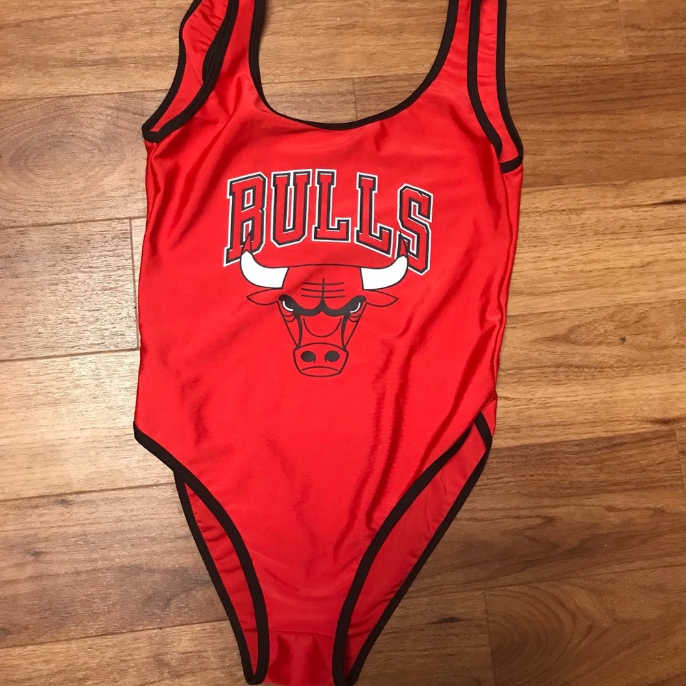 Bulls Bodysuit